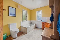 63 Sea View Road, Baylys Beach, Kaipara, Northland, 0377, New Zealand