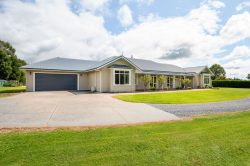 15 Twin Oaks Drive, Tamahere, Waikato, 3283, New Zealand