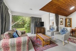 6A Spencer Place, Merrilands, New Plymouth, Taranaki, 4312, New Zealand