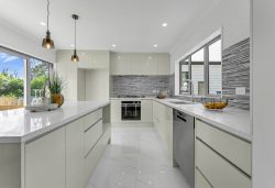 18C MacLaurin Street, Blockhouse Bay, Auckland, 0600, New Zealand