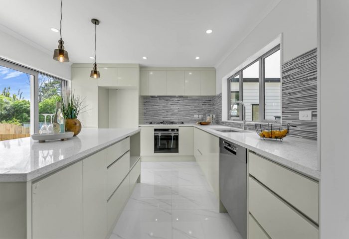 18C MacLaurin Street, Blockhouse Bay, Auckland, 0600, New Zealand