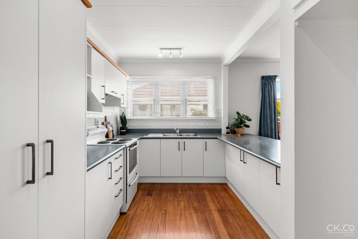 32 Hall Crescent, Epuni, Lower Hutt, Wellington, 5011, New Zealand