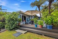 5 Edinburgh Street, Takaka, Tasman, Nelson / Tasman, 7110, New Zealand