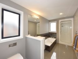 10 Haineswood Lane, Upper Riccarton, Christchurch City, Canterbury, 8042, New Zealand