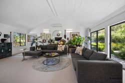 44 Hardens Lane, Paremoremo, North Shore City, Auckland, 0632, New Zealand