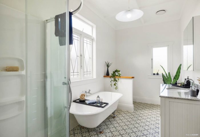 24 Heaphy Street, Blockhouse Bay, Auckland, 0600, New Zealand