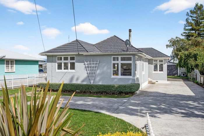 382 High Street South, Carterton, Wellington, 5713, New Zealand
