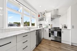 382 High Street South, Carterton, Wellington, 5713, New Zealand