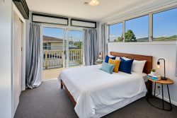 17 Rembrandt Avenue, Tawa, Wellington, 5028, New Zealand