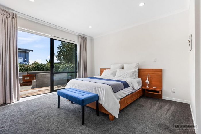 45 Pohutukawa Parade, Riverhead, Rodney, Auckland, 0820, New Zealand