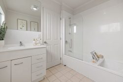 9 Rene Way, Huntington, Hamilton, Waikato, 3210, New Zealand