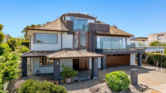 11 Katui Street, Castor Bay, North Shore City, Auckland, 0620, New Zealand