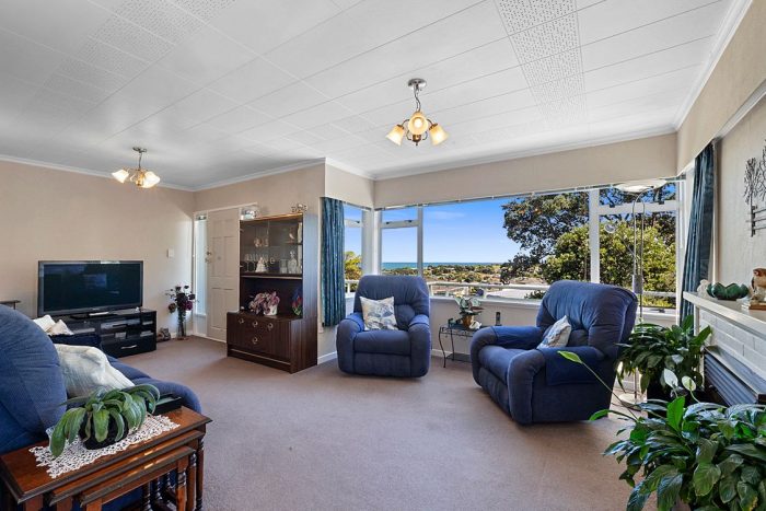 18 Mount View Place, Spotswood, New Plymouth, Taranaki, 4310, New Zealand