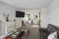 32 Shaw Street, Mosgiel, Otago, 9024, New Zealand