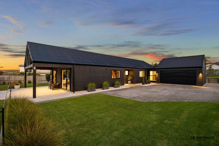 81 Solan Drive, Waimauku, Rodney, Auckland, 0812, New Zealand
