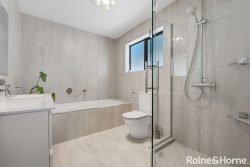 19B Standage Lane, Kelston, Waitakere City, Auckland, 0602, New Zealand