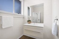 33 Upjohn Street, Brooklands, New Plymouth, Taranaki, 4310, New Zealand