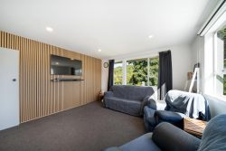 33 Waihemo Street, Waitangirua, Porirua, Wellington, 5024, New Zealand