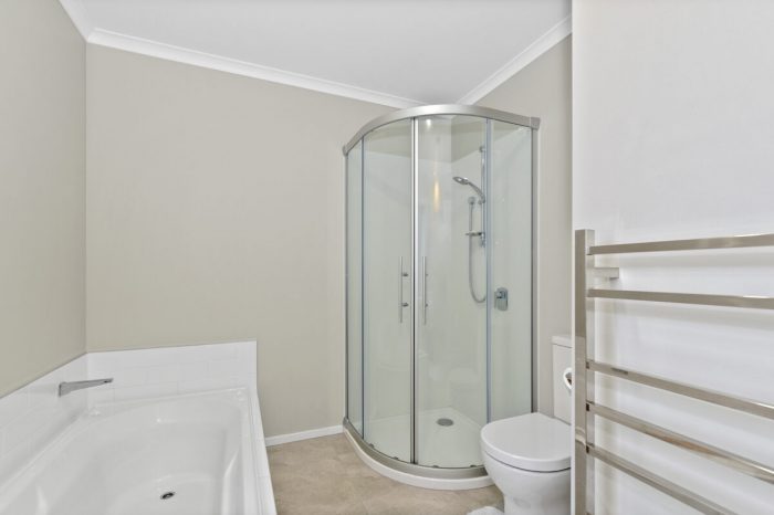 14 Anna Jean Crescent, Flagstaff, Hamilton, Waikato, 3210, New Zealand