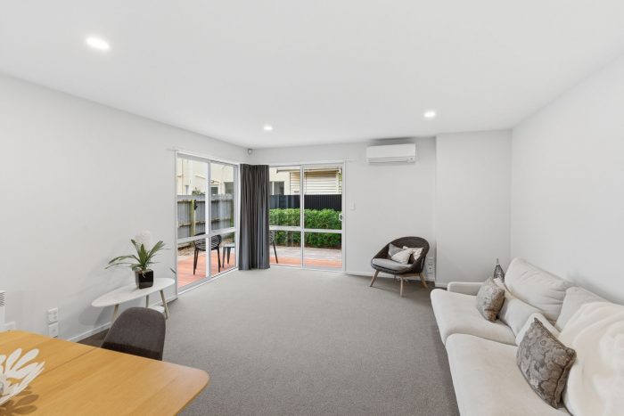 8B Burdale Street, Riccarton, Christchurch City, Canterbury, 8011, New Zealand