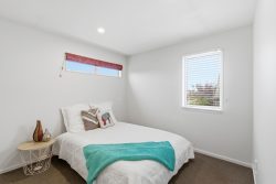 8B Burdale Street, Riccarton, Christchurch City, Canterbury, 8011, New Zealand