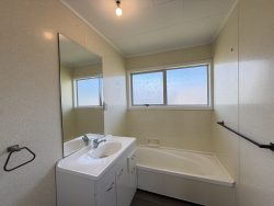 27 Blake Street, Waitara, New Plymouth, Taranaki, 4320, New Zealand