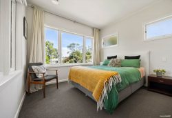 7 Bromley Place, Glen Innes, Auckland, 1072, New Zealand