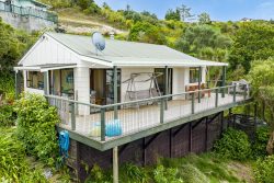 14 Cliff Street, Pahi, Kaipara, Northland, 0571, New Zealand