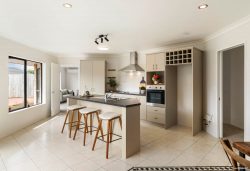 13 Ernest Shackleton Drive, Waiuku, Franklin, Auckland, 2123, New Zealand