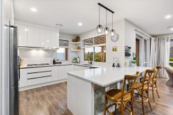 21 Flavell Drive, Orewa, Rodney, Auckland, 0931, New Zealand