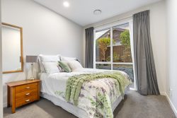 21 Flavell Drive, Orewa, Rodney, Auckland, 0931, New Zealand