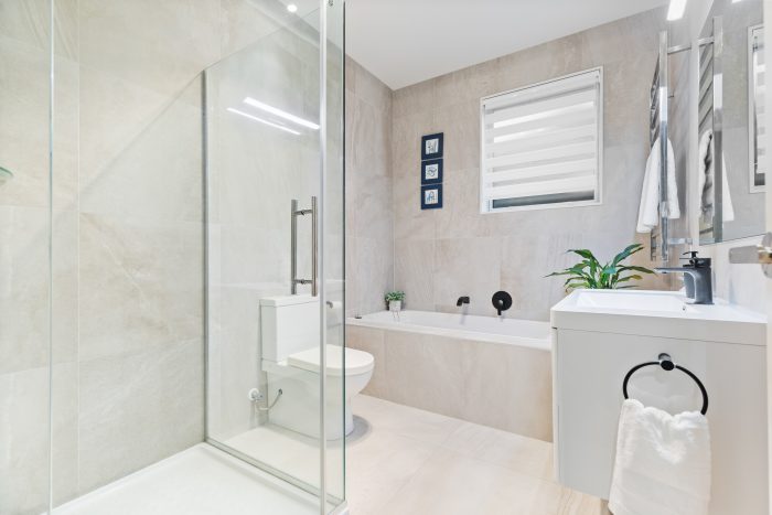21 Flavell Drive, Orewa, Rodney, Auckland, 0931, New Zealand