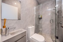 5/97 Great South Road, Manurewa, Manukau City, Auckland, 2102, New Zealand