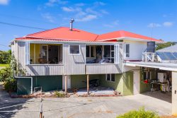 1 Griffin Road, Maungaturoto, Kaipara, Northland, 0520, New Zealand