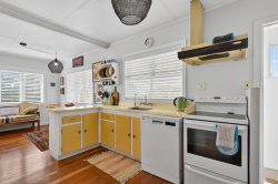 1 Griffin Road, Maungaturoto, Kaipara, Northland, 0520, New Zealand