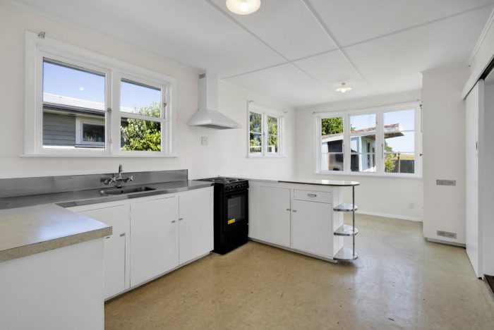 7 Elizabeth Street, Patea, South Taranaki, Taranaki, 4520, New Zealand