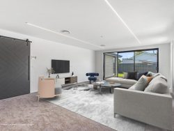 33 Home Street, Winton, Southland, 9720, New Zealand