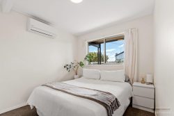 6 Jane Gifford Place, Omaha, Rodney, Auckland, 0986, New Zealand