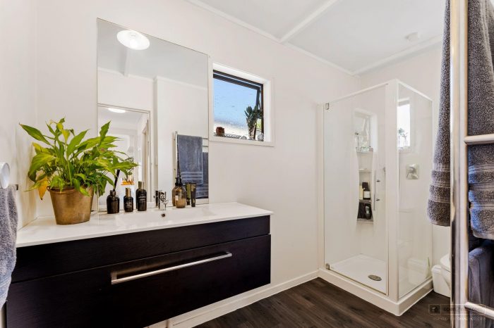 6 Jane Gifford Place, Omaha, Rodney, Auckland, 0986, New Zealand