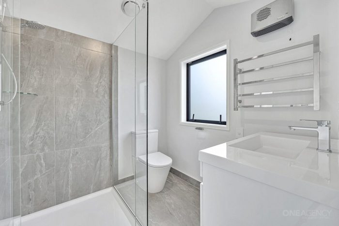 12/58 Kemp Road, Massey, Auckland 0614, New Zealand