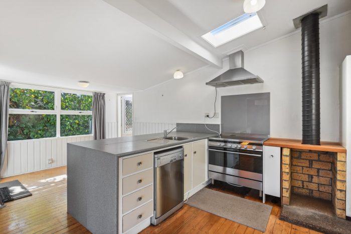15 Lynmore Avenue, Lynmore, Rotorua, Bay Of Plenty, 3010, New Zealand