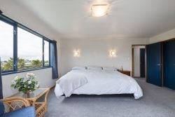 55 Royal Oak Drive, Kelvin Grove, Palmerston North, Manawatu / Whanganui, 4414, New Zealand