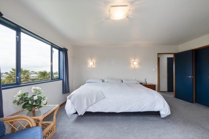55 Royal Oak Drive, Kelvin Grove, Palmerston North, Manawatu / Whanganui, 4414, New Zealand
