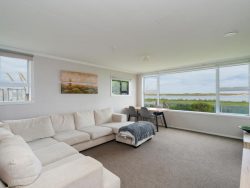 4 Mersey Street, Fortrose, Southland, 9875, New Zealand