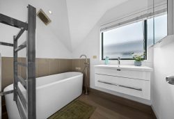 7 Paloma Court, Hill Park, Manukau City, Auckland, 2102, New Zealand