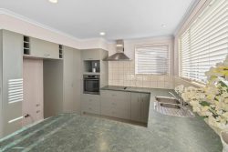 6 Richard Halse Drive, The Gardens, Manukau City, Auckland, 2105, New Zealand