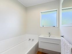 104 Regent Heights, Thames, Thames-Coromandel, Waikato, 3500, New Zealand