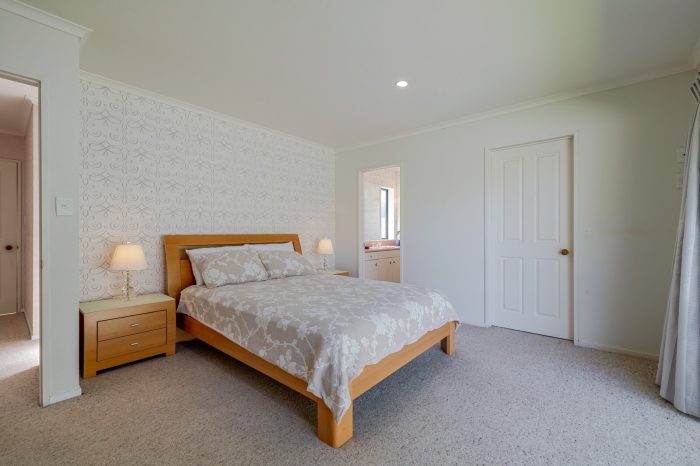 8 Rothesay Place, Westbrook, Palmerston North, Manawatu / Whanganui, 4412, New Zealand