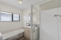 15 Sandel Rise, Merrilands, New Plymouth, Taranaki, 4312, New Zealand