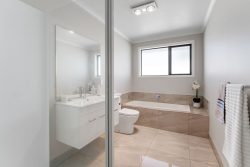 49 Seagrass Place, Otaki Beach, Kapiti Coast, Wellington, 5512, New Zealand